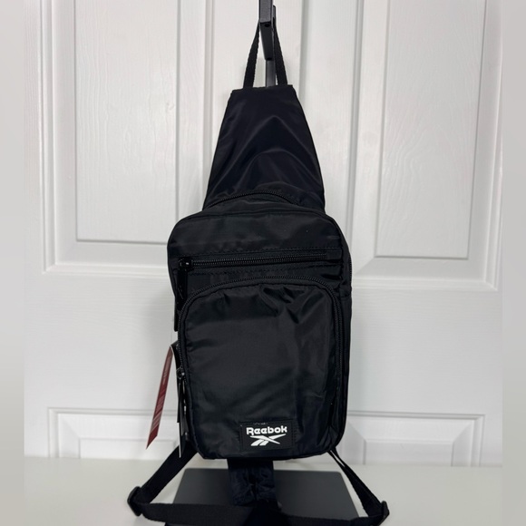 Reebok Black Nylon Sling‎ Bag / Backpack NWT - Picture 1 of 10